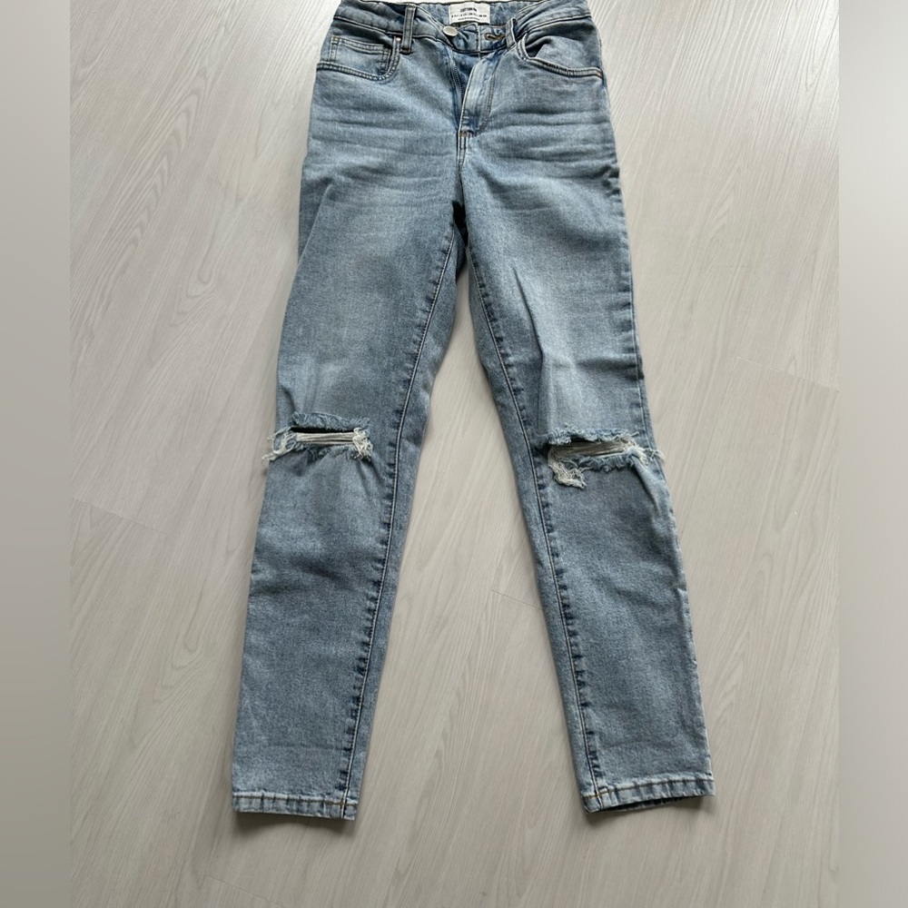Comfortable jeans, high rise